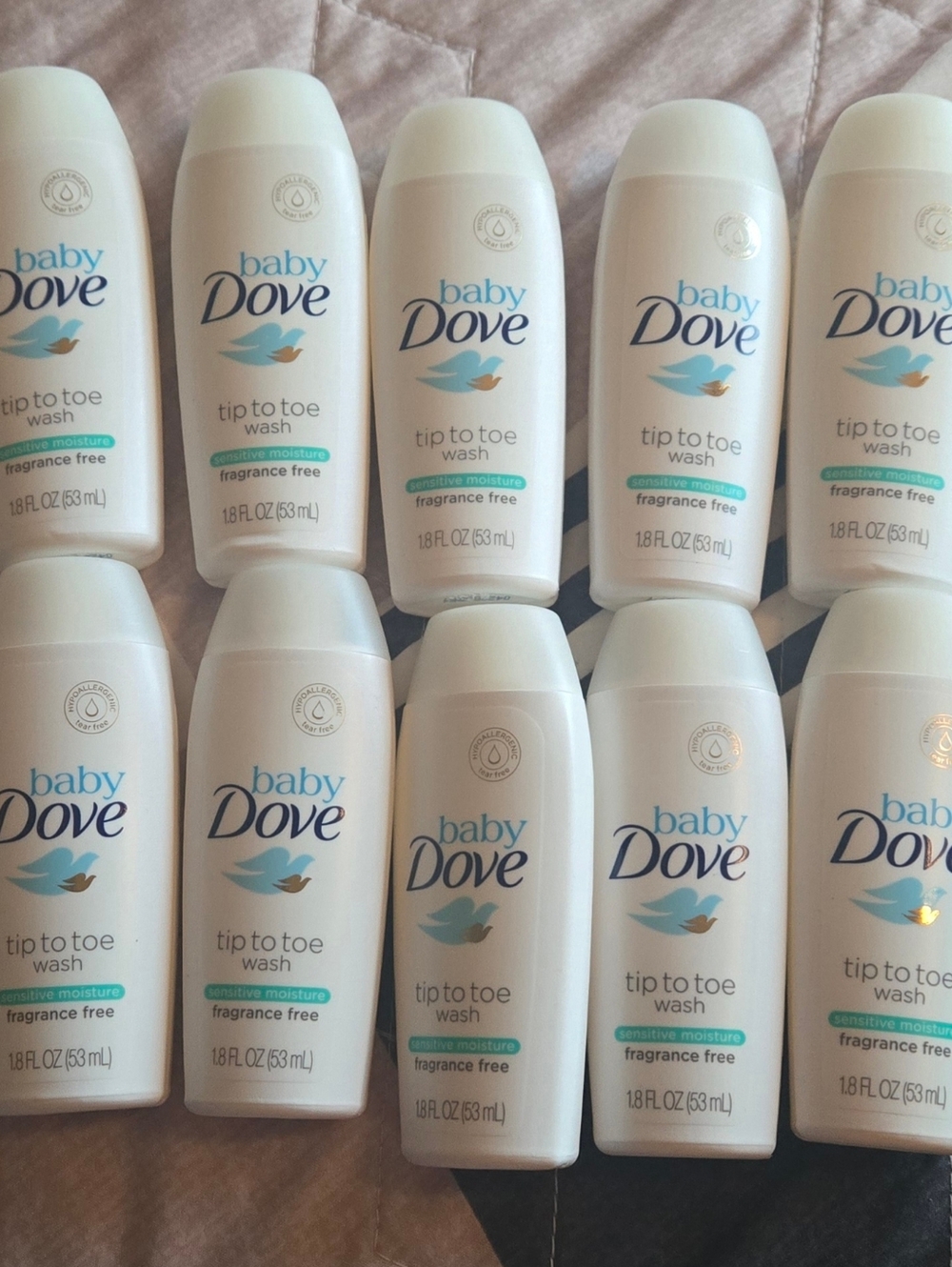 Baby Dove Tip to Toe Wash - Fragrance Free (White)